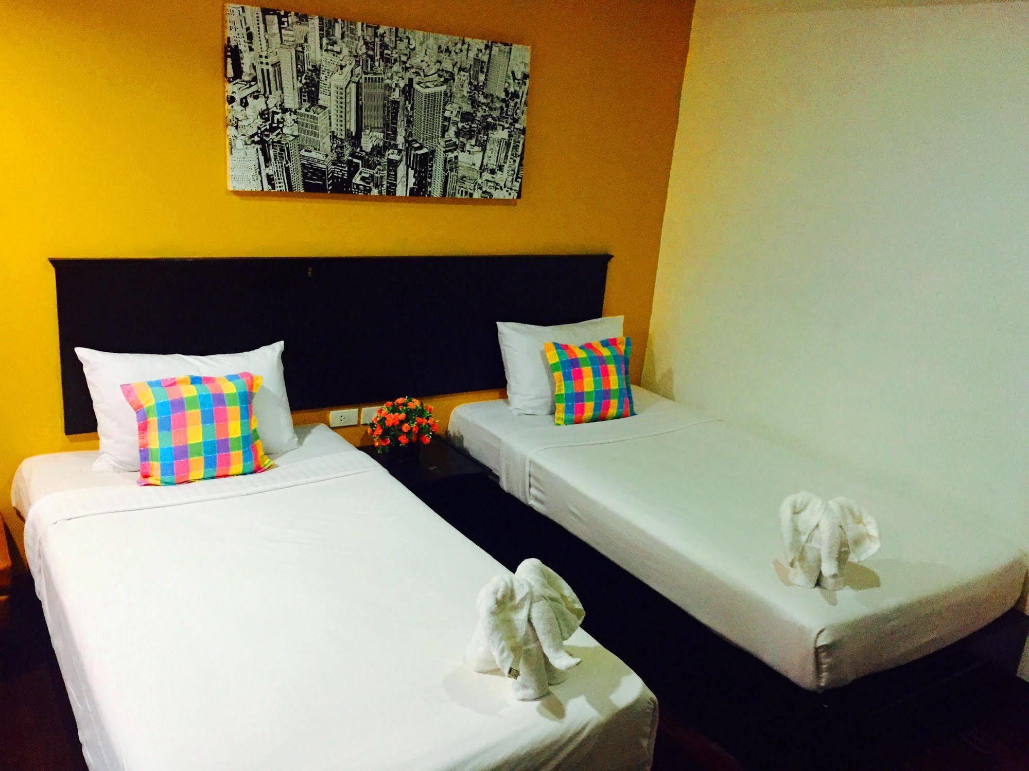 Benetti Lodge Patong Exteriér fotografie