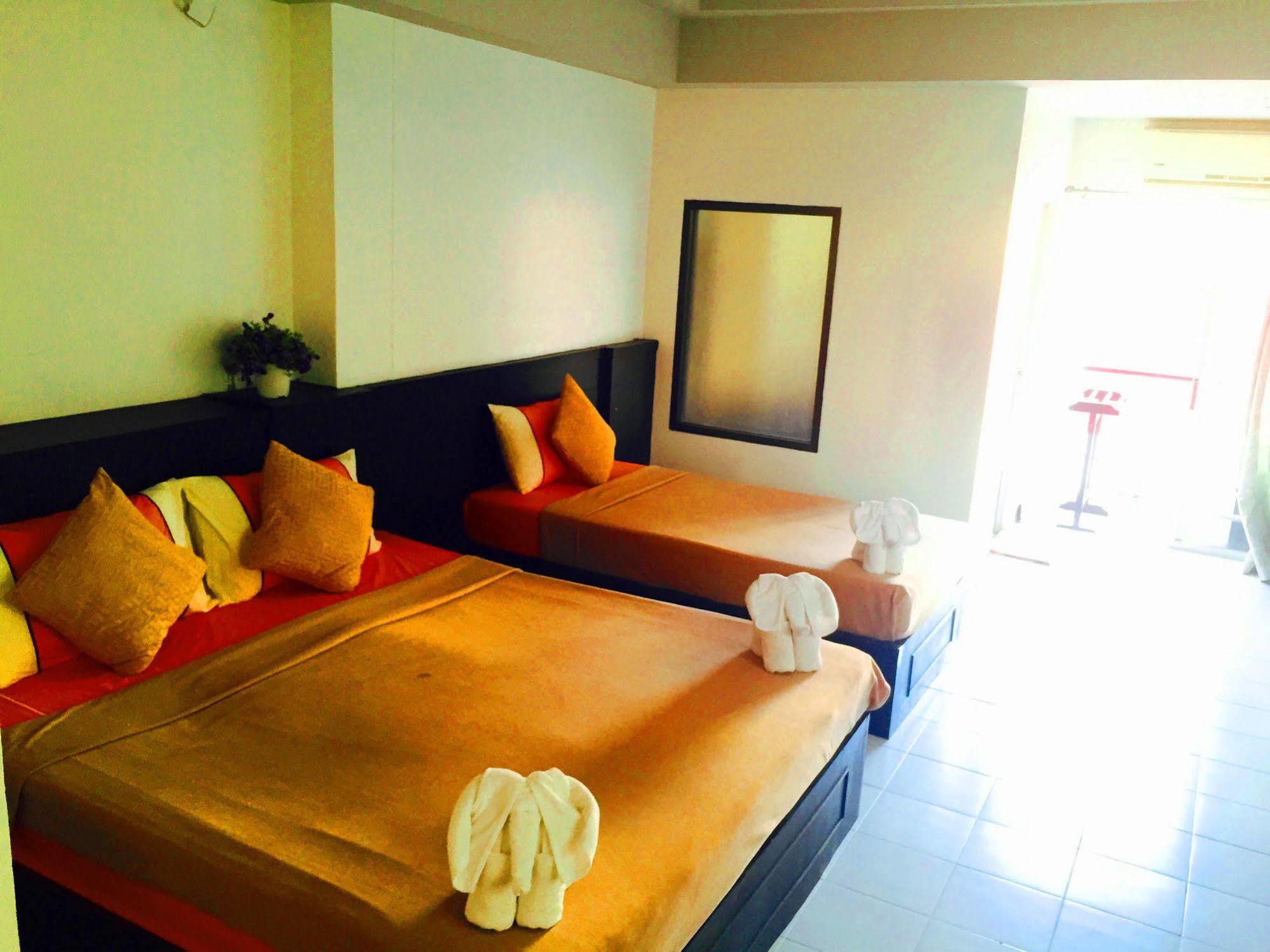Benetti Lodge Patong Exteriér fotografie