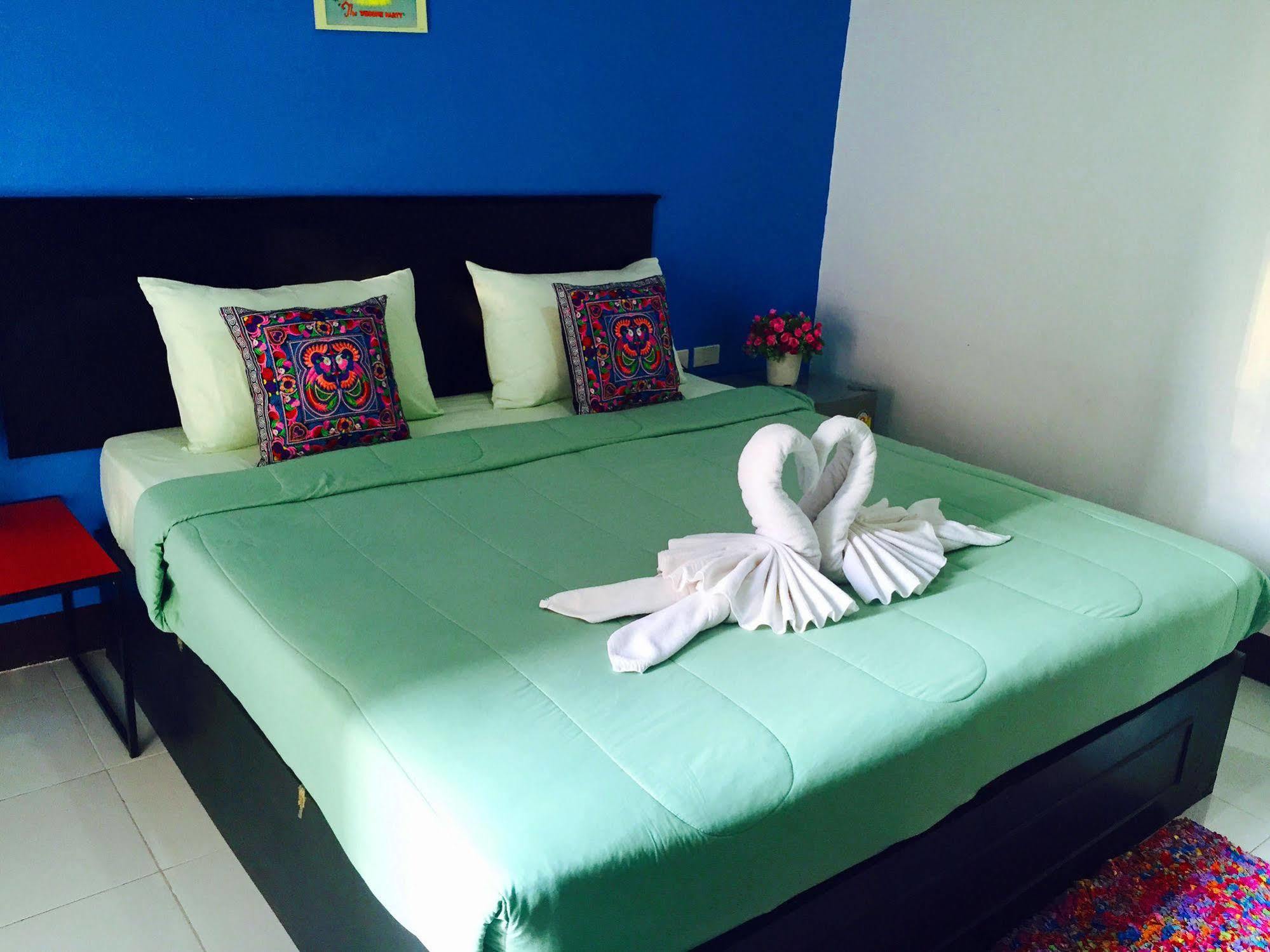 Benetti Lodge Patong Exteriér fotografie