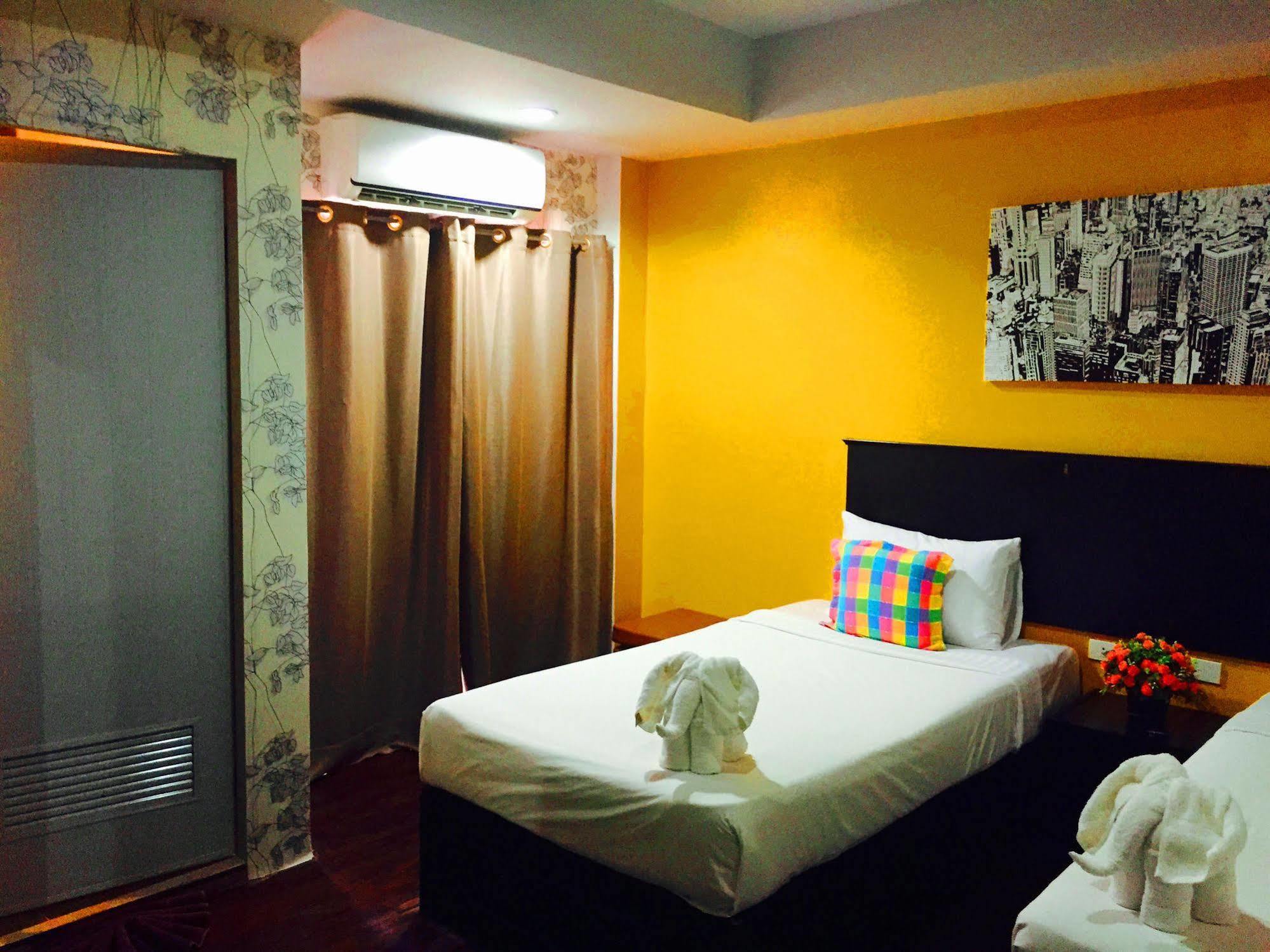Benetti Lodge Patong Exteriér fotografie
