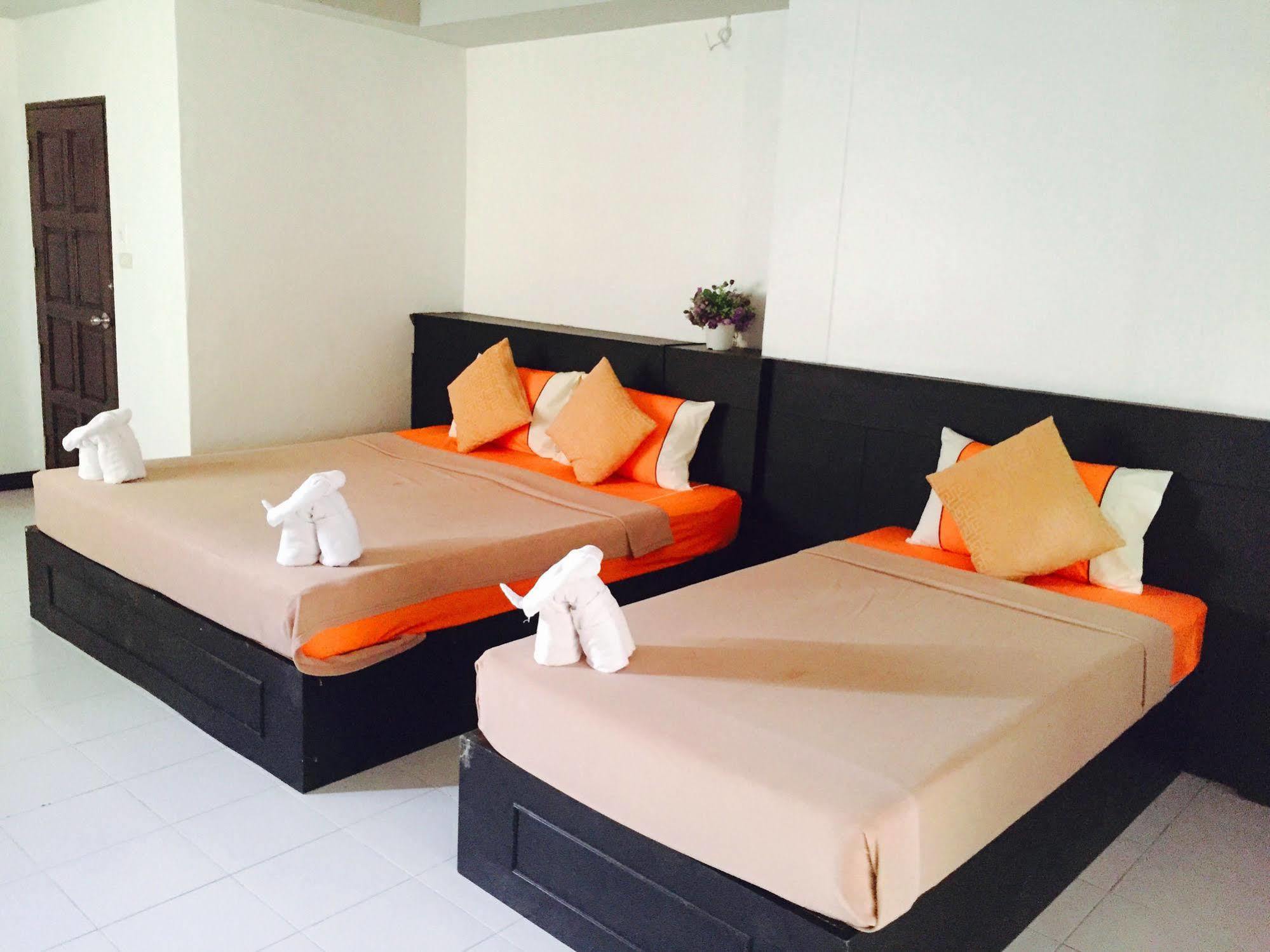 Benetti Lodge Patong Exteriér fotografie